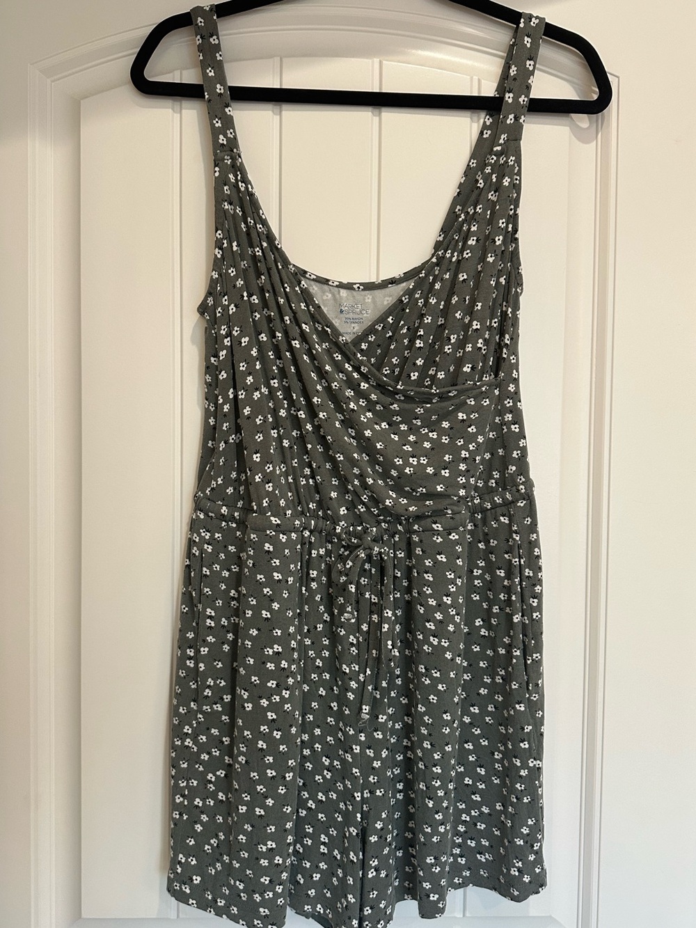 Market & Spruce Romper w/Pockets, Olive w/Floral Print, Size Small